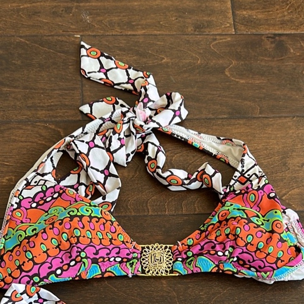 Trina Turk Tropical Bikini top Sz 2 ST2825 - Picture 1 of 2